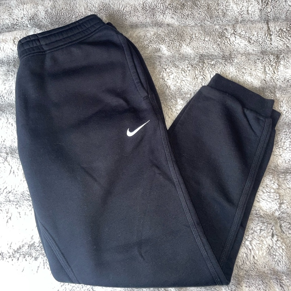 Men’s Black Nike Jogger Sweatpants - Size XL